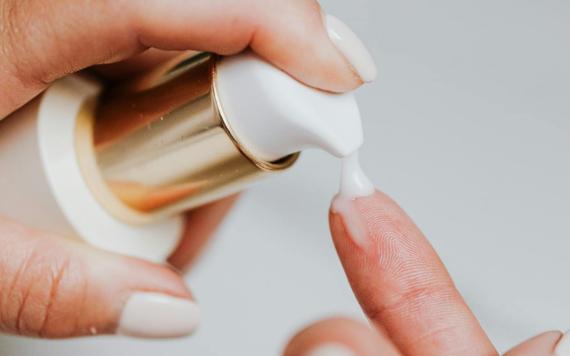 Read more about the article 10 Common Beauty Mistakes You Might Be Making Without Realizing
